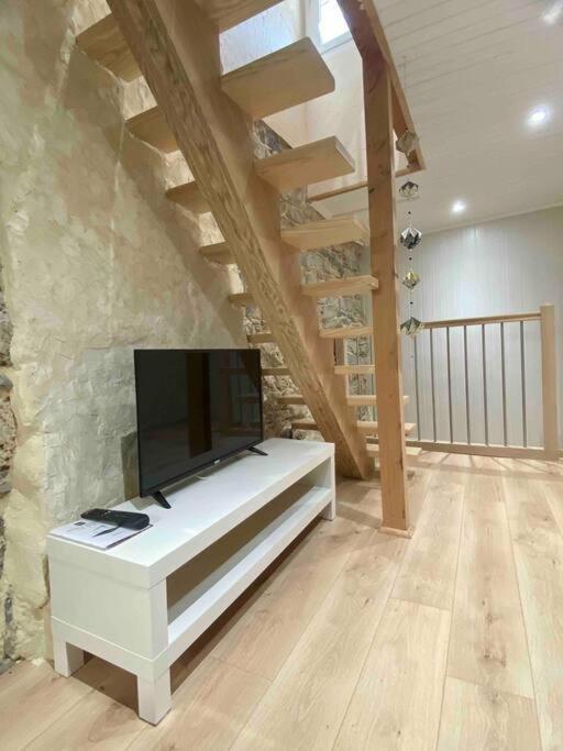 La Maison D Evahlia Creissels Εξωτερικό φωτογραφία